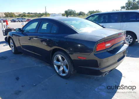 2011 Dodge Charger R/T z USA, uszkodzony, nr VIN 2B3CL5CT8BH527789